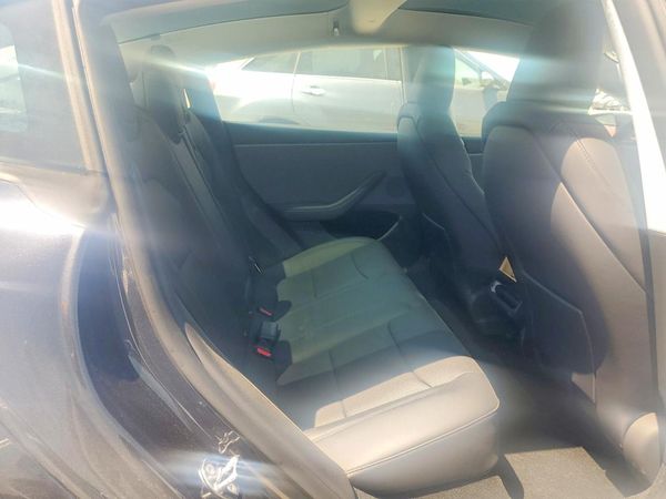 2026 TESLA MODEL 3