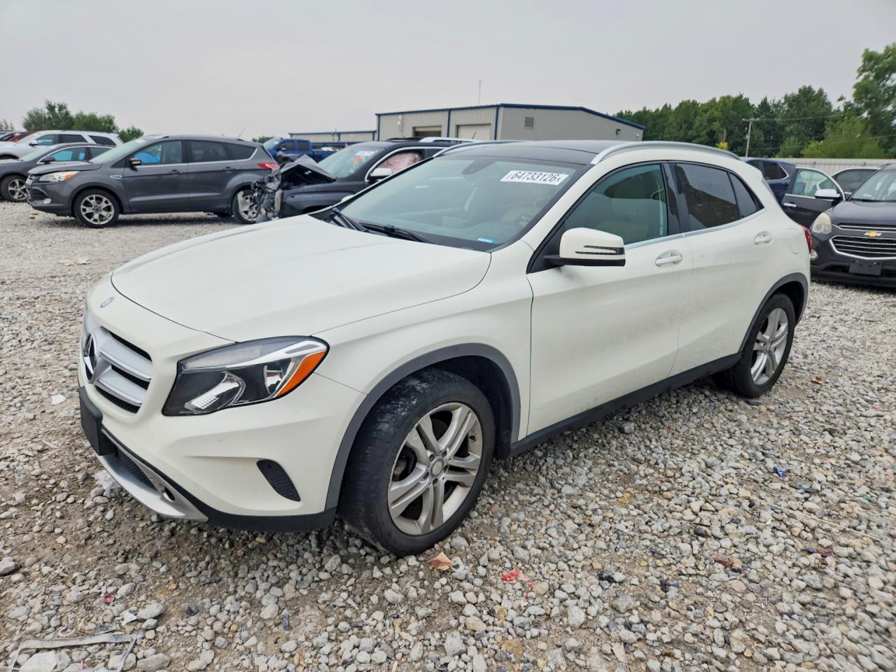 2015 MERCEDES-BENZ GLA-CLASS GLA250 — Front 3/4