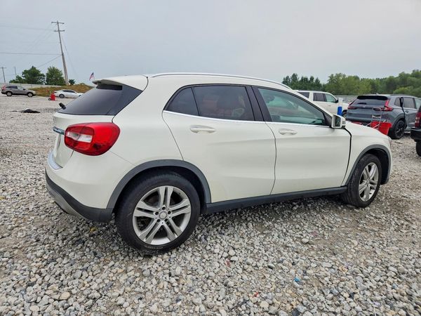 2015 MERCEDES-BENZ GLA-CLASS GLA250 — PSRA