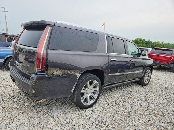 2016 CADILLAC ESCALADE ESV Premium