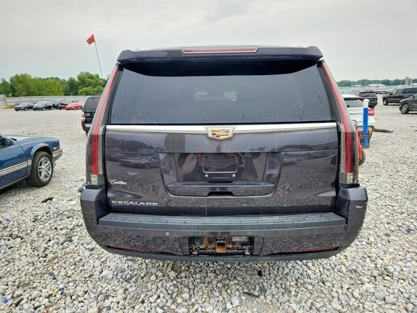 2016 CADILLAC ESCALADE ESV Premium