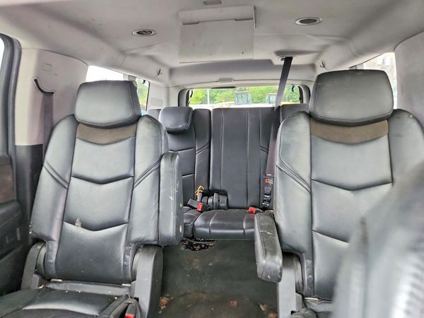 2016 CADILLAC ESCALADE ESV Premium