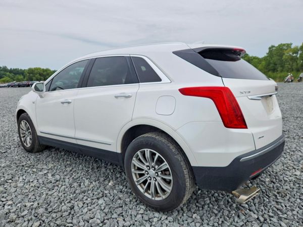 2017 CADILLAC XT5