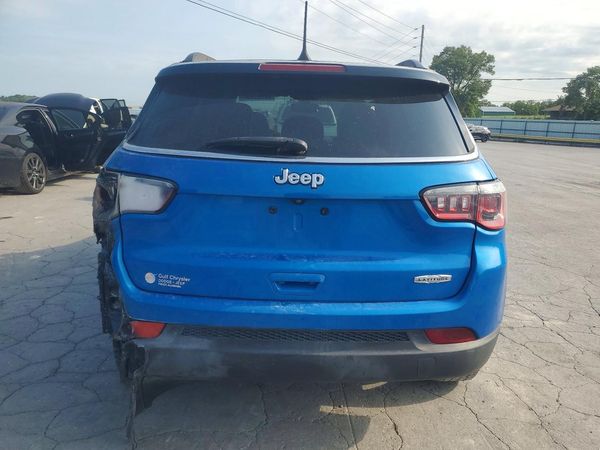 2018 JEEP COMPASS LATITUDE 4X2
