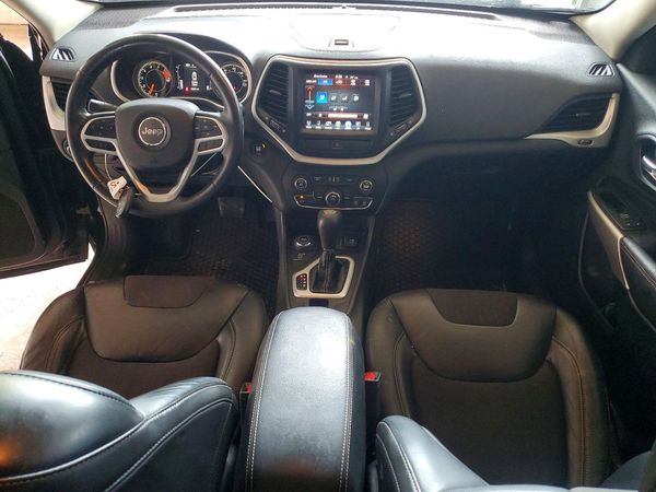 2018 JEEP CHEROKEE Latitude Plus