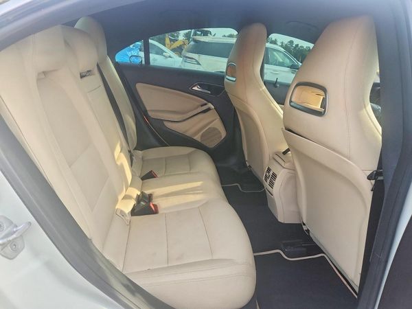 2018 MERCEDES-BENZ CLA