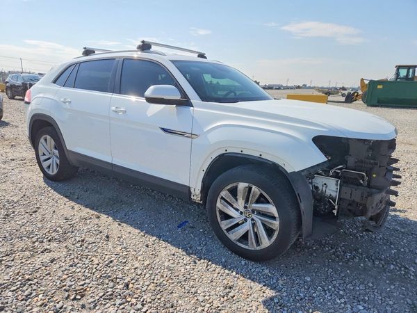 2020 VOLKSWAGEN ATLAS CROSS SPORT 4Motion SE