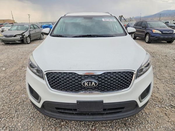 2016 KIA SORENTO L / LX