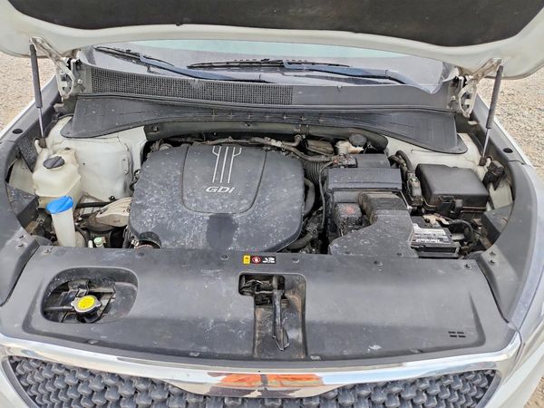 2016 KIA SORENTO L / LX