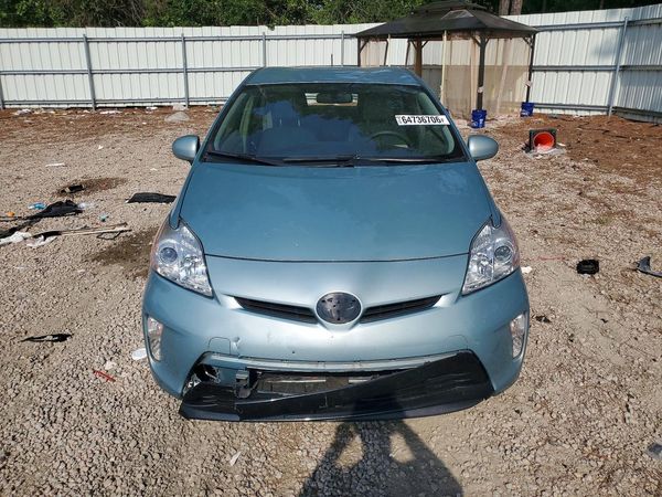 2015 TOYOTA PRIUS