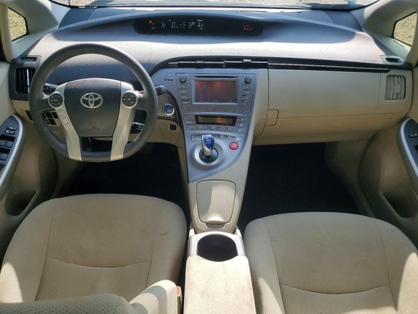 2015 TOYOTA PRIUS