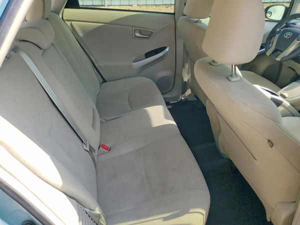2015 TOYOTA PRIUS