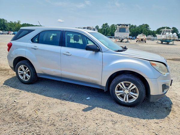 2013 CHEVROLET EQUINOX LS — Passenger 3/4
