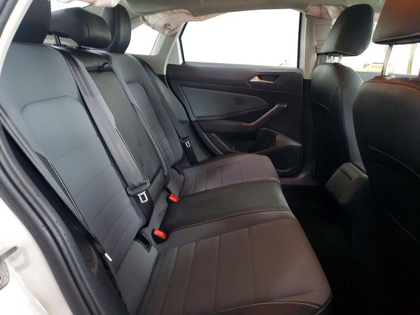 2025 VOLKSWAGEN JETTA SE
