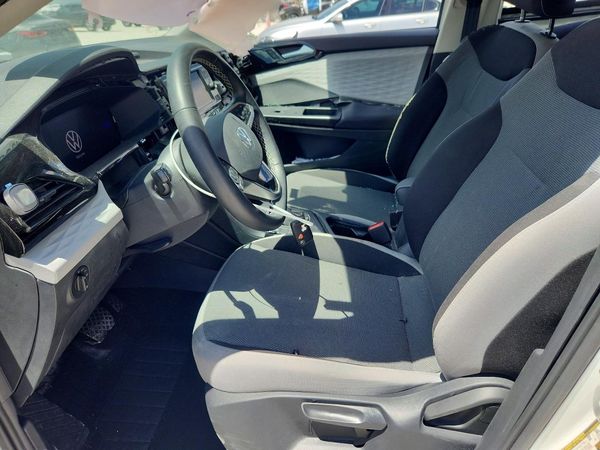 2023 VOLKSWAGEN TAOS