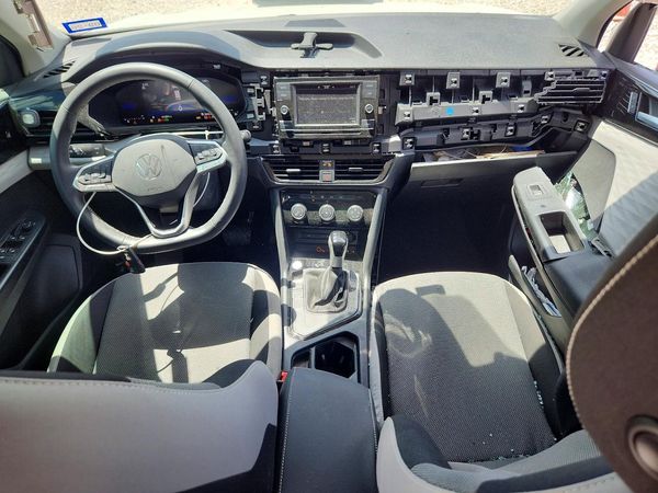 2023 VOLKSWAGEN TAOS