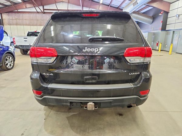 2015 JEEP GRAND CHEROKEE LAREDO 4X4