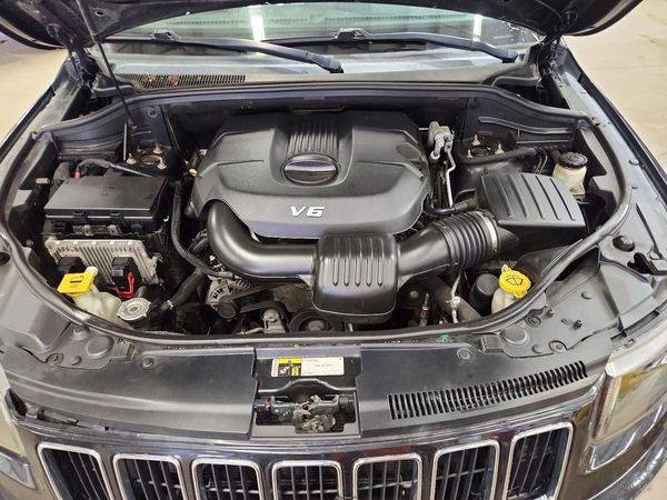 2015 JEEP GRAND CHEROKEE LAREDO 4X4