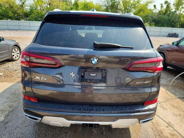 2023 BMW X5 xDrive40i