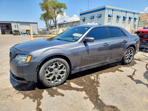 2016 CHRYSLER 300