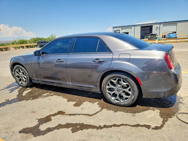 2016 CHRYSLER 300