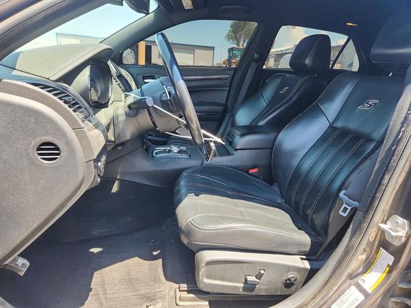 2016 CHRYSLER 300