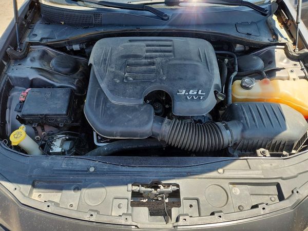 2016 CHRYSLER 300