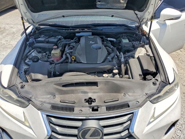 2017 LEXUS IS 200t