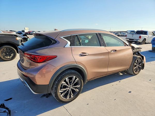 2018 INFINITI QX30