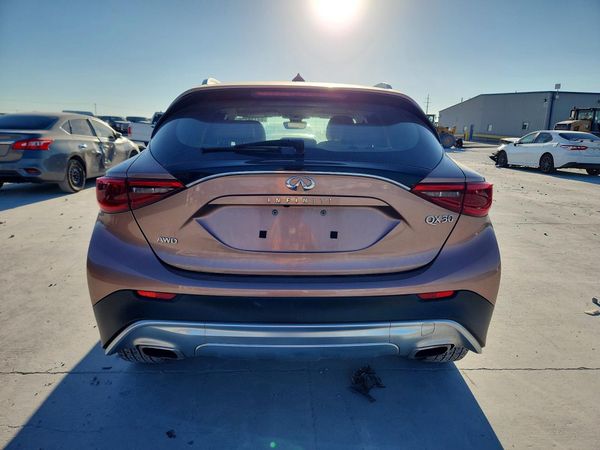 2018 INFINITI QX30