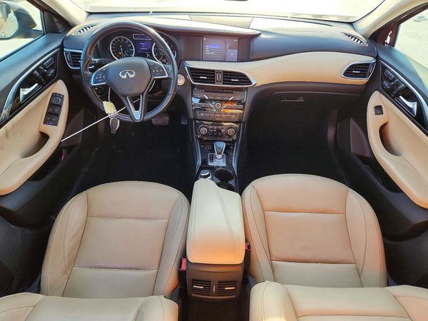 2018 INFINITI QX30