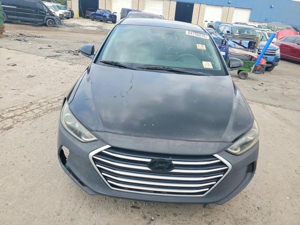 2017 HYUNDAI ELANTRA SE Base — DIRF