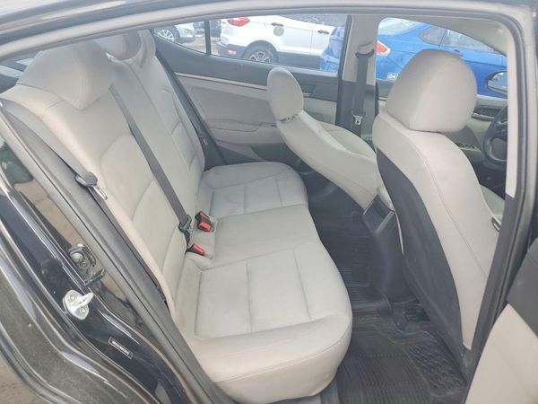 2017 HYUNDAI ELANTRA SE Base — PSRS