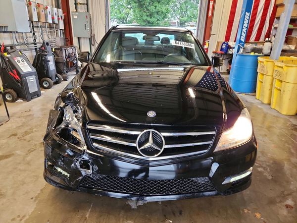 2014 MERCEDES-BENZ C C300 4 MATIC