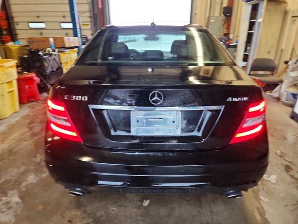 2014 MERCEDES-BENZ C C300 4 MATIC