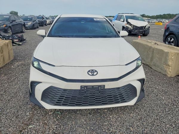 2025 TOYOTA CAMRY