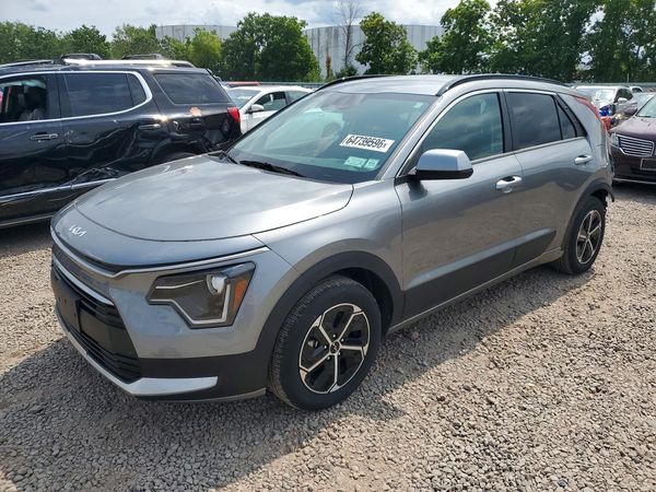 2025 KIA NIRO