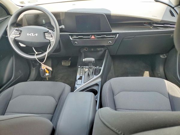 2025 KIA NIRO