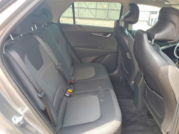 2025 KIA NIRO
