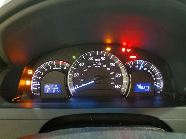 2014 TOYOTA CAMRY