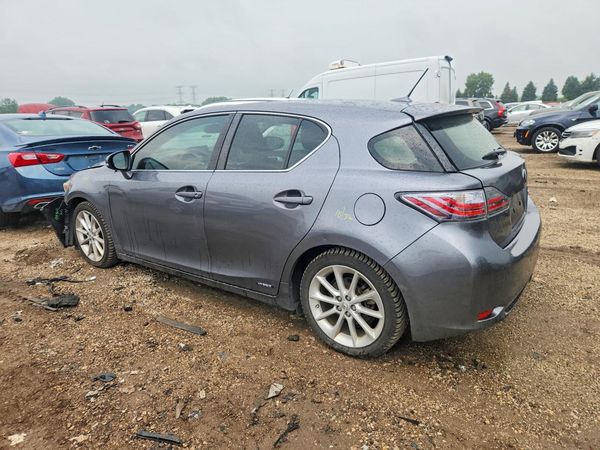 2013 LEXUS CT 200h