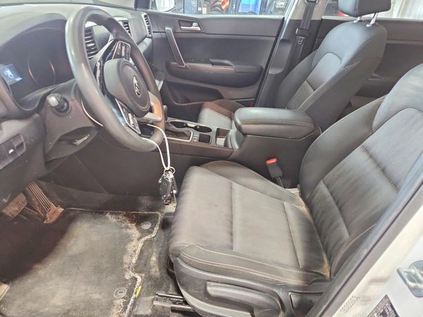 2021 KIA SPORTAGE