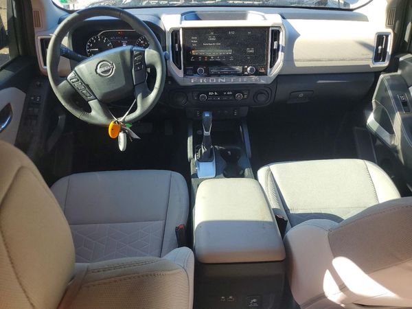 2025 NISSAN FRONTIER
