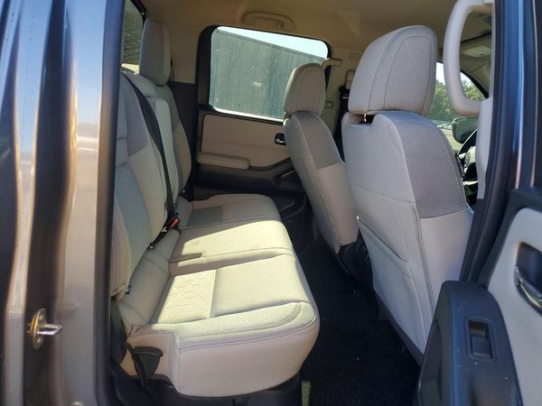 2025 NISSAN FRONTIER