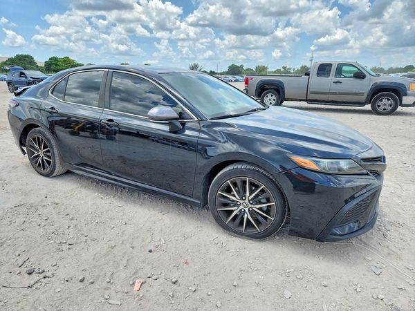 2023 TOYOTA CAMRY