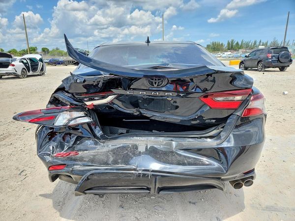 2023 TOYOTA CAMRY