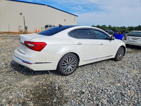 2015 KIA CADENZA