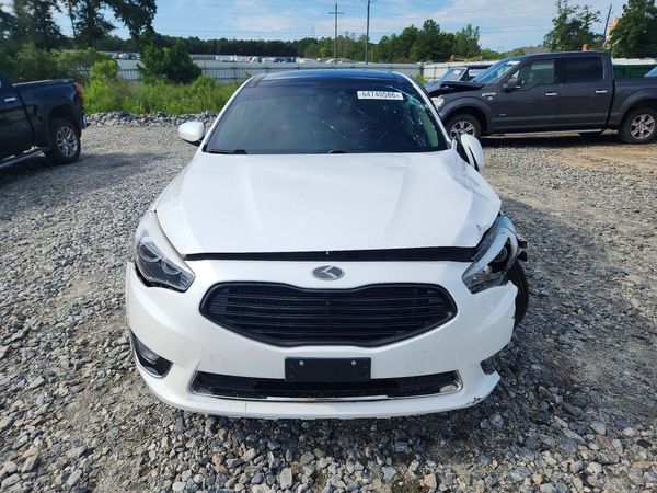 2015 KIA CADENZA