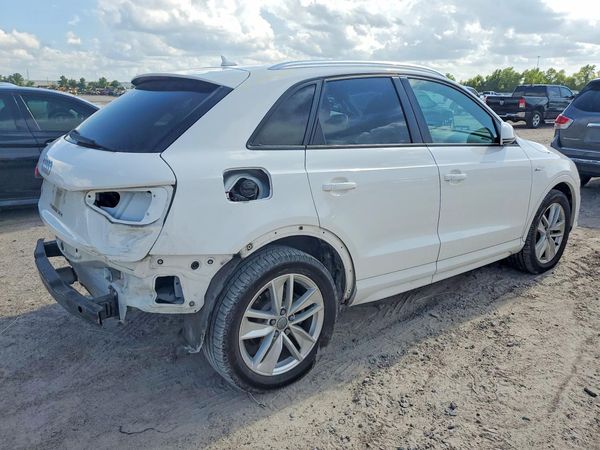 2018 AUDI Q3