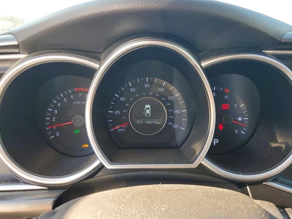 2015 KIA OPTIMA GL - Middle-low